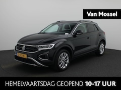 Volkswagen T-Roc - 1.0 TSI Style | Navigatie | Trekhaak | dodehoek detectie | Airco | Stoelverwarming | Camer