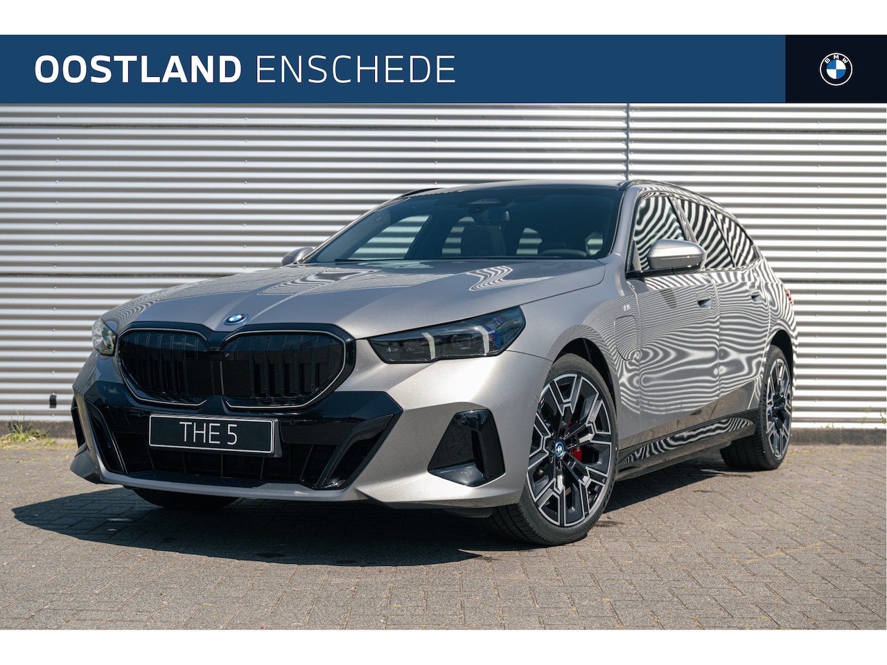BMW 5-serie Touring - 530e High Executive M Sport Automaat / Panoramadak / Trekhaak / Stoelventilatie / Adaptiev - AutoWereld.nl
