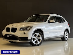 BMW X1 - sDrive20i Executive | Origineel NL | Afn. Trekhaak | Dealer onderhouden