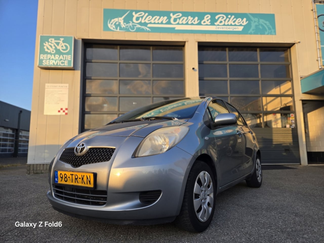 Toyota Yaris - 1.0 VVT-i Sol 1.0 VVTi Sol - AutoWereld.nl