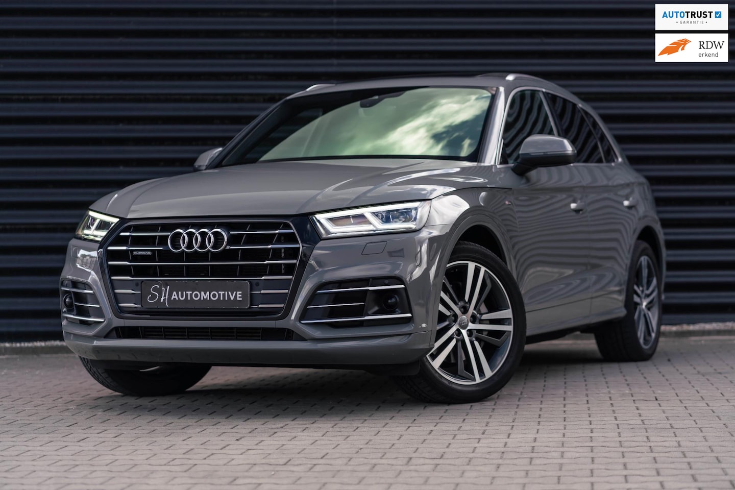 Audi Q5 - 55 TFSI e Quattro Competition / Quantum / PANO / LUCHTVERING / STANDKACHEL - AutoWereld.nl
