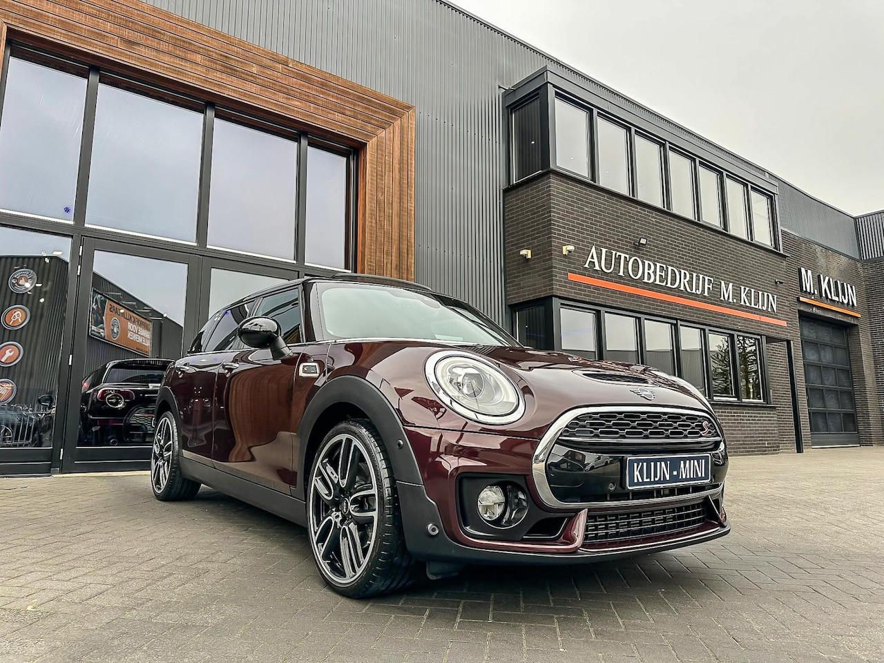 MINI Clubman - Mini 2.0 Cooper S Knightsbridge Edition F1 aut 192pk/NL auto/Pano/35.000km/vol - AutoWereld.nl