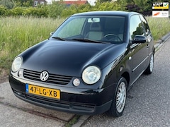 Volkswagen Lupo - 1.4 Trendline Stuurbekrachtiging Electric pakket Audio-CD/MP3 LMV 15" Colorpakket Dealeron