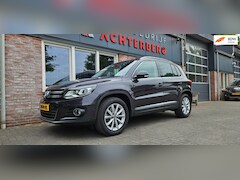 Volkswagen Tiguan - 1.4 TSI Sport&Style Trekhaak Xenon Mooie/Nette Auto Airco/Clima Cruise Control