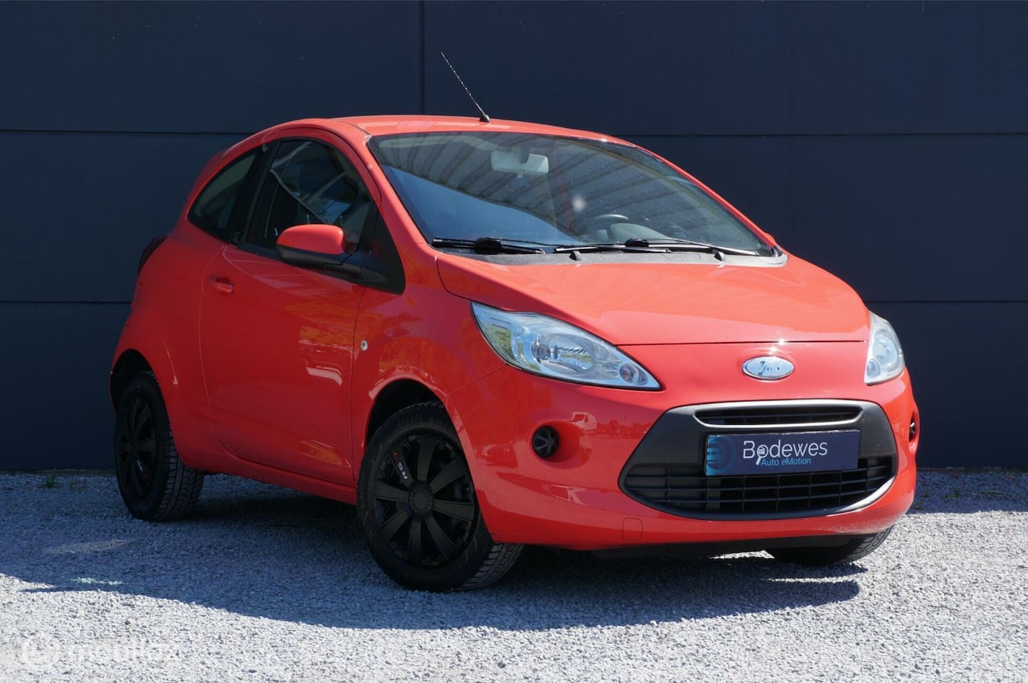 Ford Ka - 1.2 Limited Elektrisch pakket Lage Km's Leuk! - AutoWereld.nl