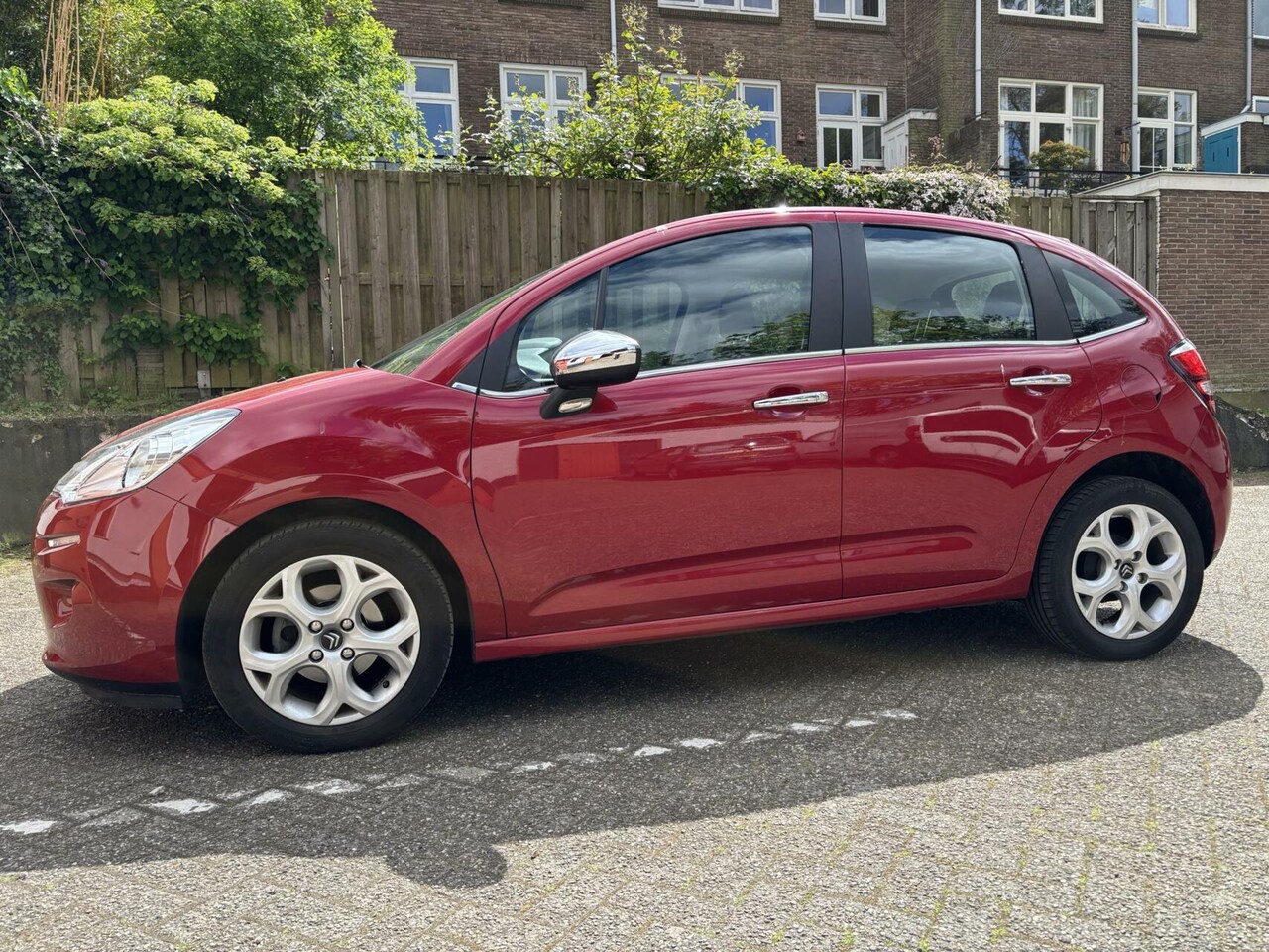 Citroën C3 - 1.0 VTi Attraction pano trekhaak airco - AutoWereld.nl