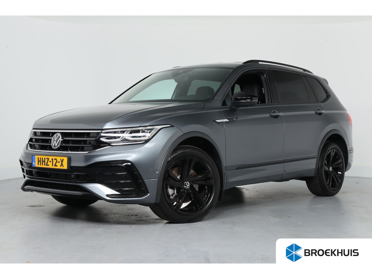 Volkswagen Tiguan Allspace - 2.0 TSI 190PK DSG-7 4Motion 7P R-Line | Trekhaak wegkl | Adaptive Cruise | Stoelverwarming - AutoWereld.nl
