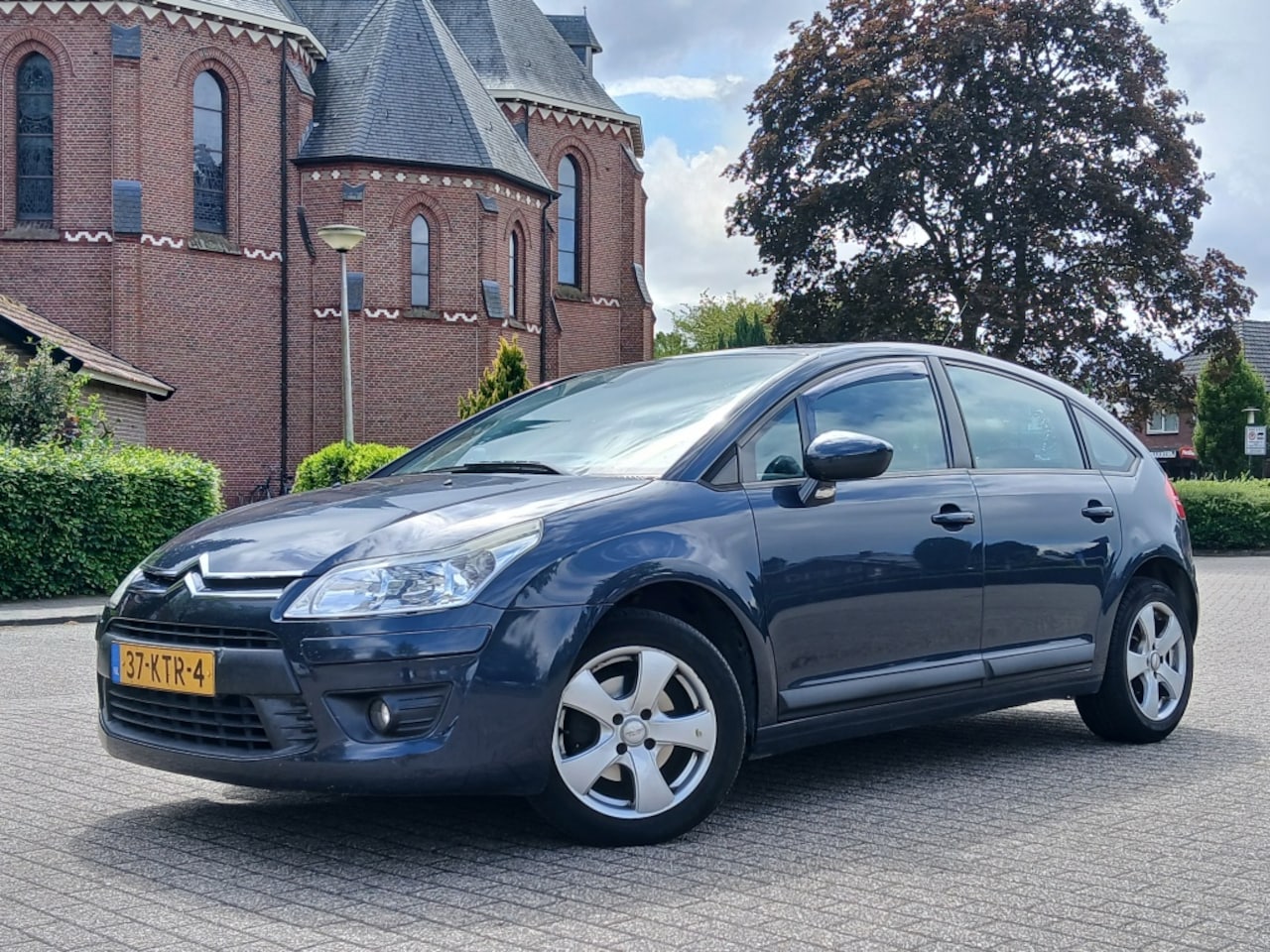 Citroën C4 - 1.6 VTi Anniversaire 1.6 VTi Anniversaire - AutoWereld.nl