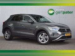 Volkswagen T-Roc - 1.0TSI Life ParkAssist/Stoelverwarming/Carplay