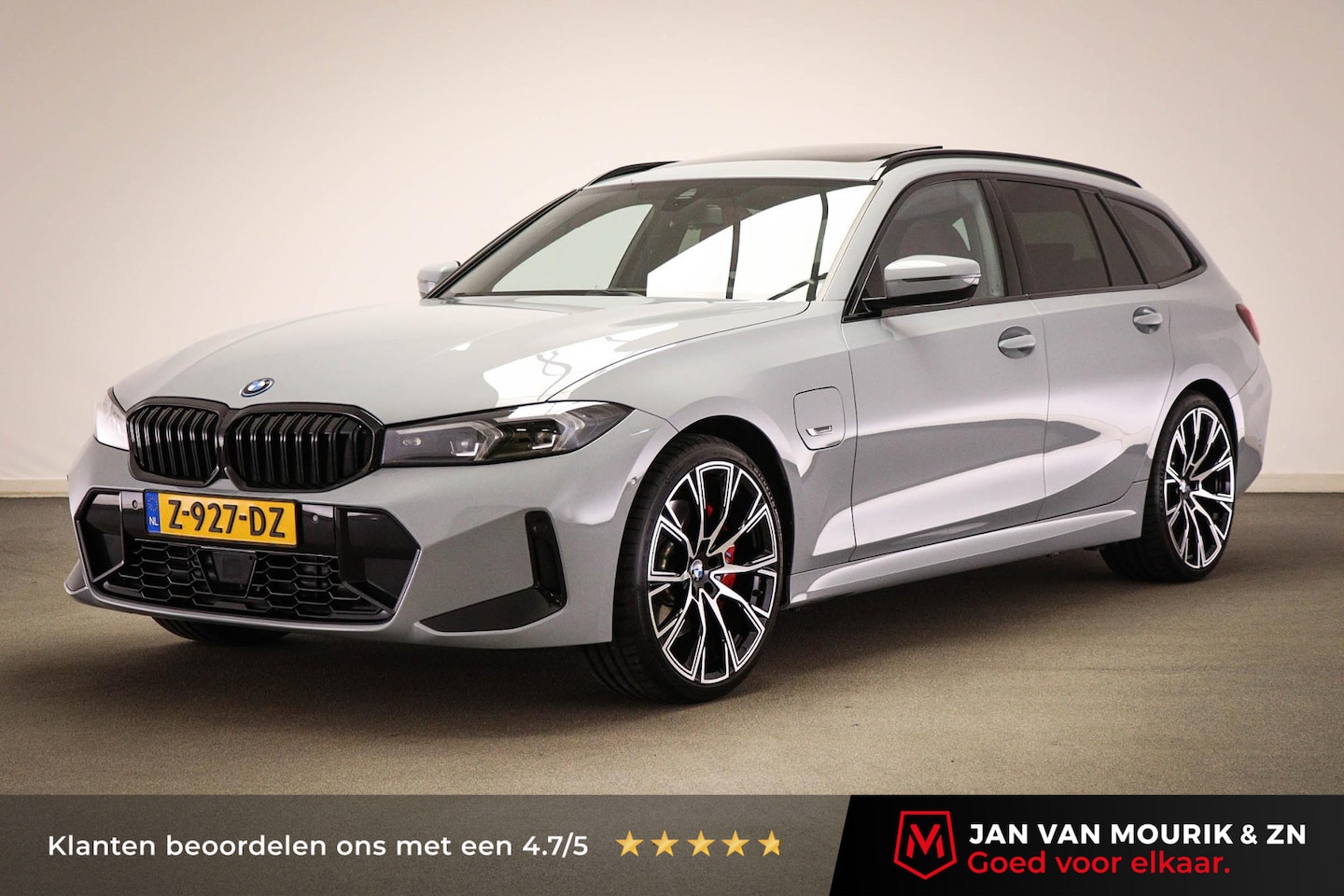 BMW 3-serie Touring - M-Sport 330e | PANORAMADAK | LEDER | HEAD UP | TREKHAAK | 20" - AutoWereld.nl