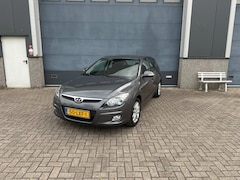Hyundai i30 - 1.6i Style
