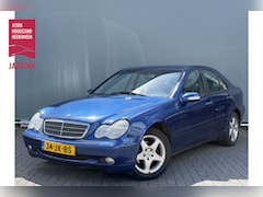 Mercedes-Benz C-klasse - BJR 2002 180 130 PK Elegance AIRCO / CENTR. VERGR. / LM VELGEN / CRUISE CONTROLL / LAGE KM