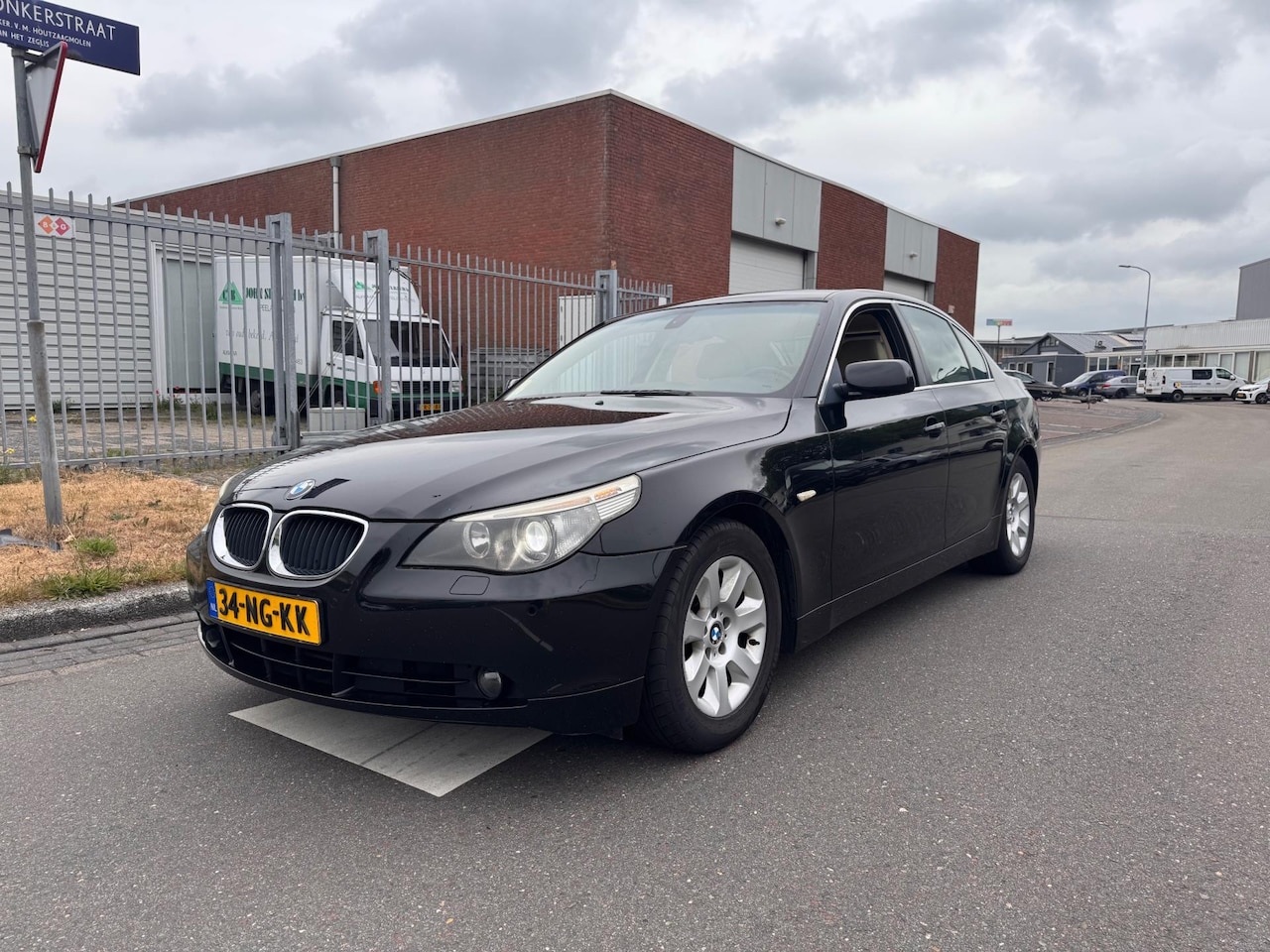 BMW 5-serie - 530i Executive / Automaat / Leder - AutoWereld.nl