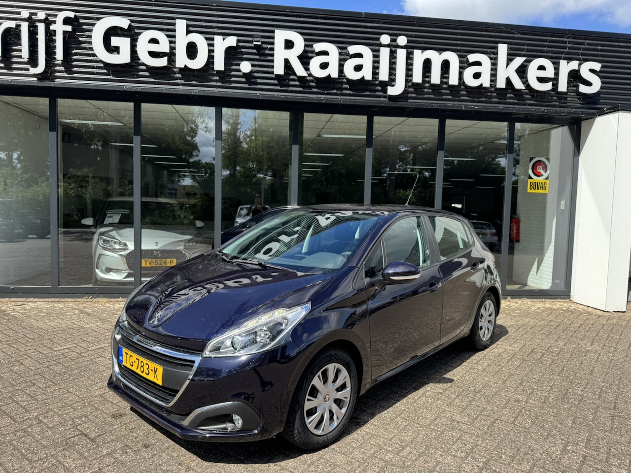 Peugeot 208 - 1.2 PureTech Blue Lion*Navi*Airco*EXPORT* - AutoWereld.nl