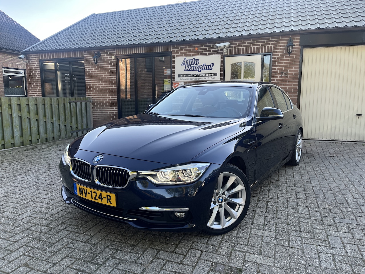 BMW 3-serie - 330e Centennial High Executive 330e Centennial High Executive - AutoWereld.nl