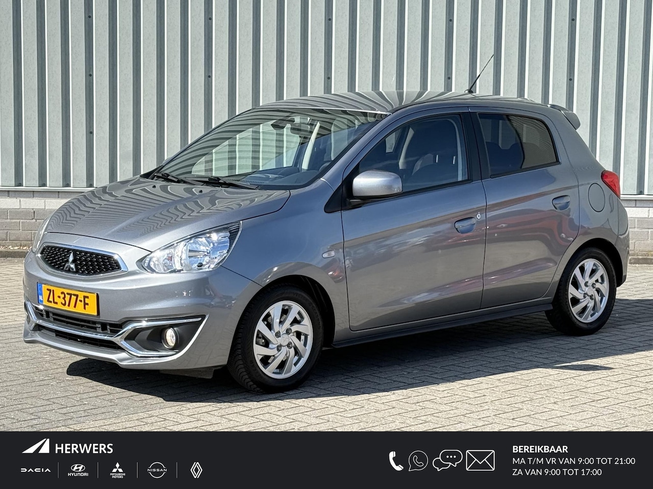 Mitsubishi Space Star - 1.0 Active / Airco / Navigatie / Apple CarPlay/Android Auto / Lichtmetalen velgen / All se - AutoWereld.nl