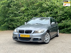 BMW 3-serie Touring - 318i M-sport Luxury Line | Cruise + Clima + Navi