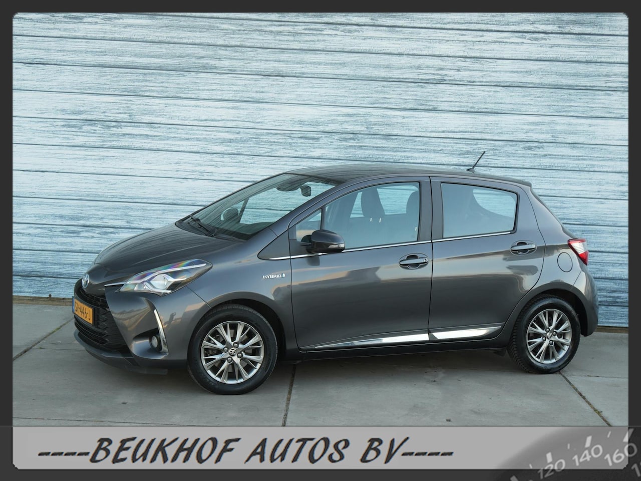 Toyota Yaris - 1.5 Hybrid Sport Automaat Navigatie Camera Pdc - AutoWereld.nl