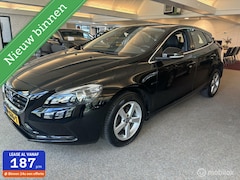 Volvo V40 - 2.0 D2 Summum