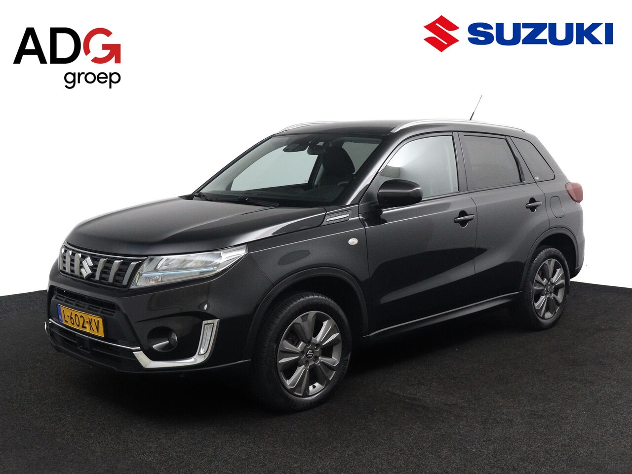 Suzuki Vitara - 1.4 Boosterjet Select Smart Hybrid Automaat | Trekhaak | Keyless Entry | Parkeersensoren | - AutoWereld.nl