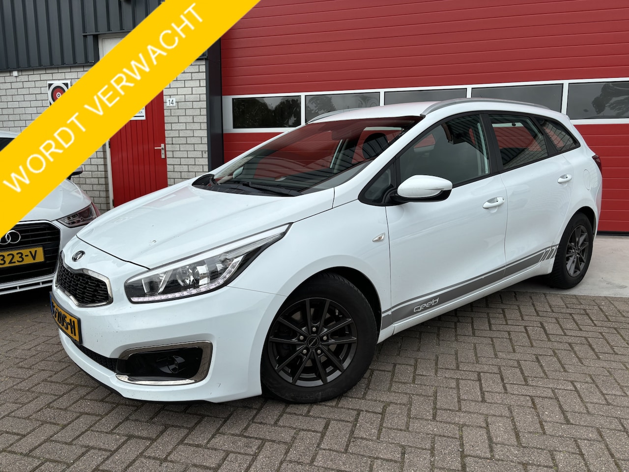 Kia Cee'd Sportswagon - 1.0 T-GDi ComfortLine AIRCO / CRUISE / BLUETOOTH / ELEK RAMEN / NL-AUTO - AutoWereld.nl