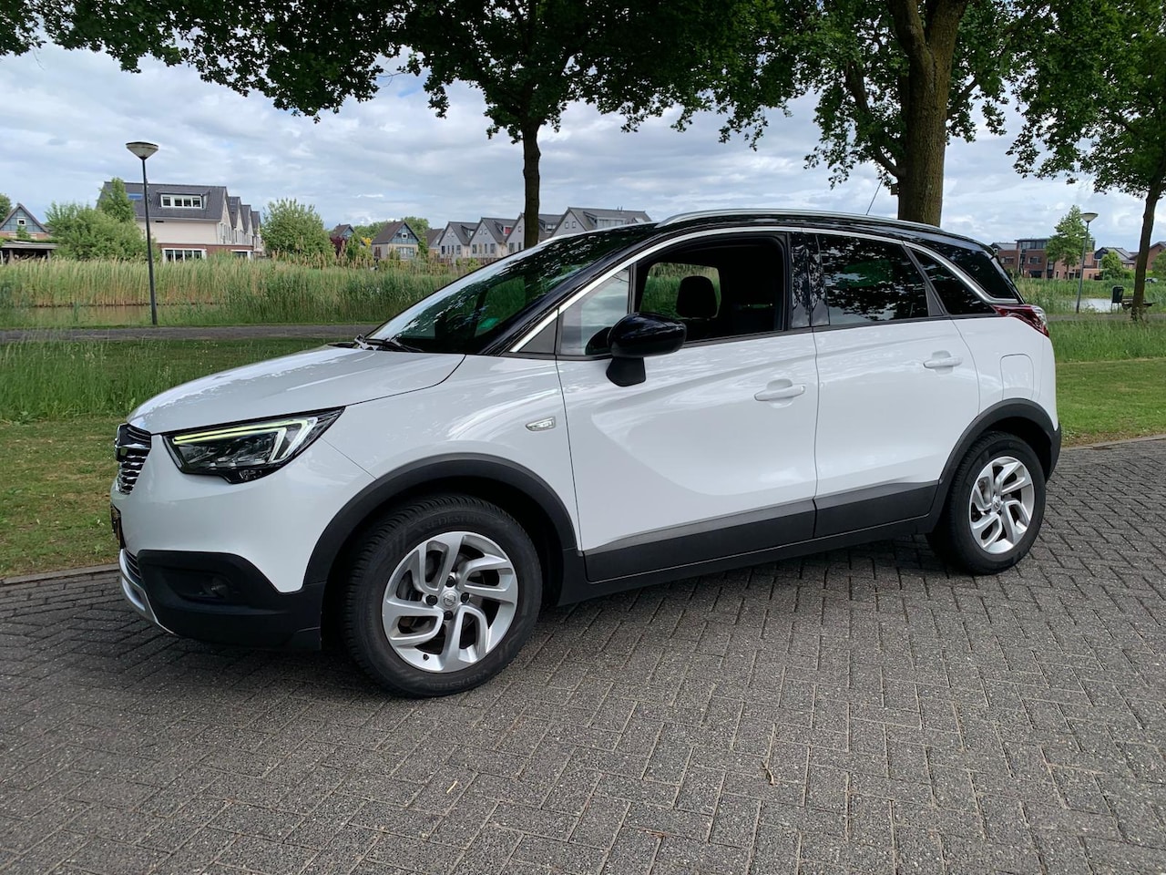 Opel Crossland X - 1.2 Turbo Online Edition 1.2 Turbo Online Edition - AutoWereld.nl