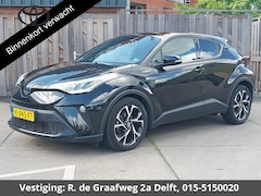 Toyota C-HR - 1.8 Hybrid Business Plus | Navigatie | Stoelverwarming | Apple Carplay & AndroidAUTO |