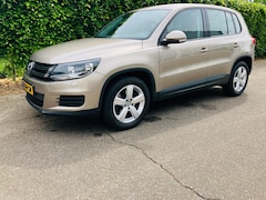 Volkswagen Tiguan - 1.4 TSI Comfort&Design Edition