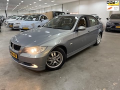 BMW 3-serie - 320i Dynamic Executive / KETTING VV / NETTE AUTO / NAP
