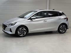 Hyundai i20 - 1.0 T-GDI Premium Sky / Schuif/Kanteldak / Navigatie + Apple Carplay/Android Auto / Bose /