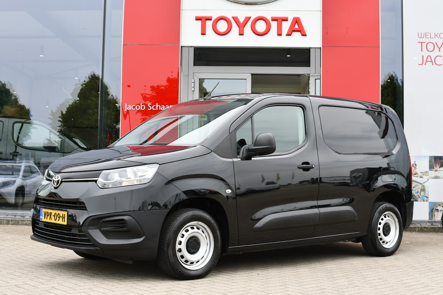 Toyota ProAce City - 1.5 D-4D Cool 102pk | 3-zits | Cruise Control | Airco | - AutoWereld.nl