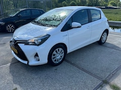 Toyota Yaris - 1.5 Hybrid Aspiration Navi, Clima