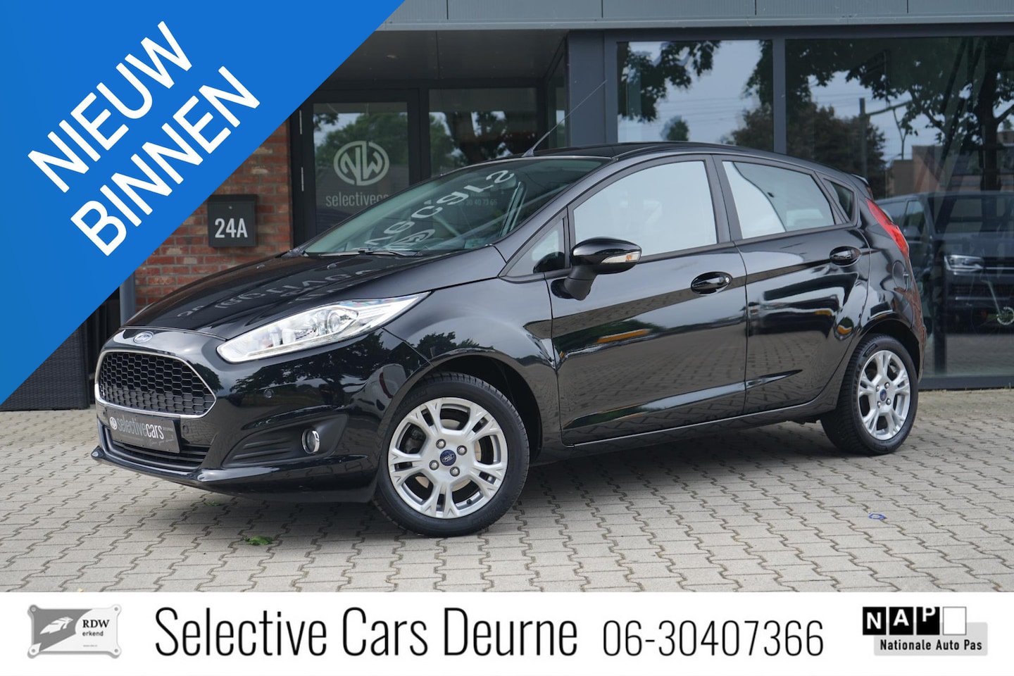 Ford Fiesta - 1.0 Style Ultimate 1.0 Style Ultimate , Navigatie, PDC, Cruise, LED, 5-drs. ORg-NL. - AutoWereld.nl