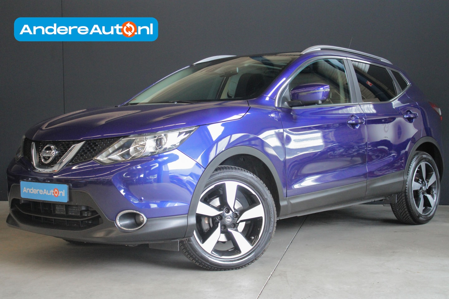 Nissan Qashqai - 1.2 Connect Edition |trekhaak|pano|stoelverwarming|parkeersensoren| - AutoWereld.nl