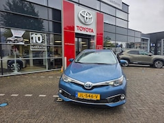 Toyota Auris - 1.8 Hybrid 136pk CVT Executive