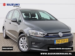 Volkswagen Golf Sportsvan - 1.0 TSI Trendline uitvoering / Bleumotion / Airco / Cruise control