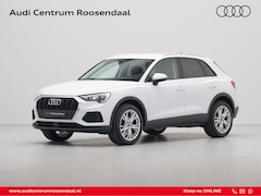 Audi Q3 - 45 TFSI e 245pk S-Tronic edition Navi Camera Stoelverwarming Carplay Side Assist