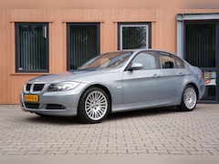 BMW 3-serie - 320i | Trekhaak | Cruise | Schuifdak | Navi