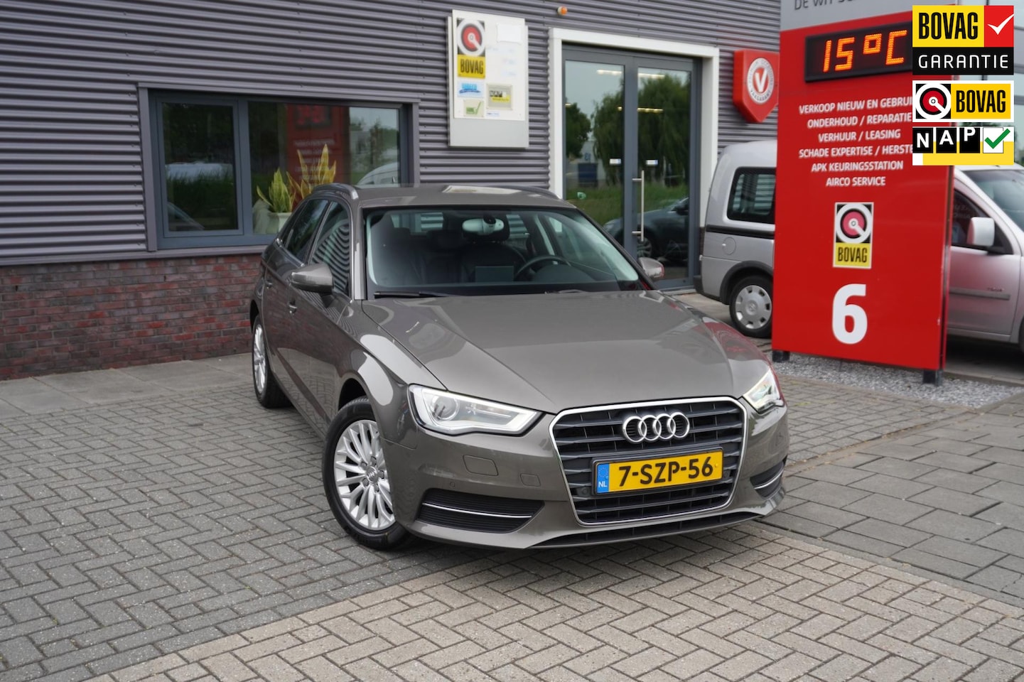 Audi A3 Sportback - 1.4 TFSI CoD Ambiente Pro Line plus 1.4 TFSI CoD Ambiente Pro Line plus - AutoWereld.nl