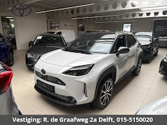 Toyota Yaris Cross - 1.5 Hybrid GR Sport | Parkeersensoren | Stoelverwarming | Draadloos laden |