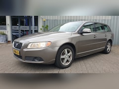 Volvo V70 - 2.4D MOMENTUM