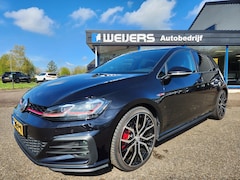 Volkswagen Golf - 2.0 TSI GTI, Navi, nwe APK, Camera, Maxton design, 19 inch, 230p