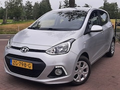Hyundai i10 - 1.0 Automaat Airco Parkeersensoren
