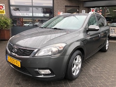 Kia Cee'd Sporty Wagon - Cee D 1.4 CVVT