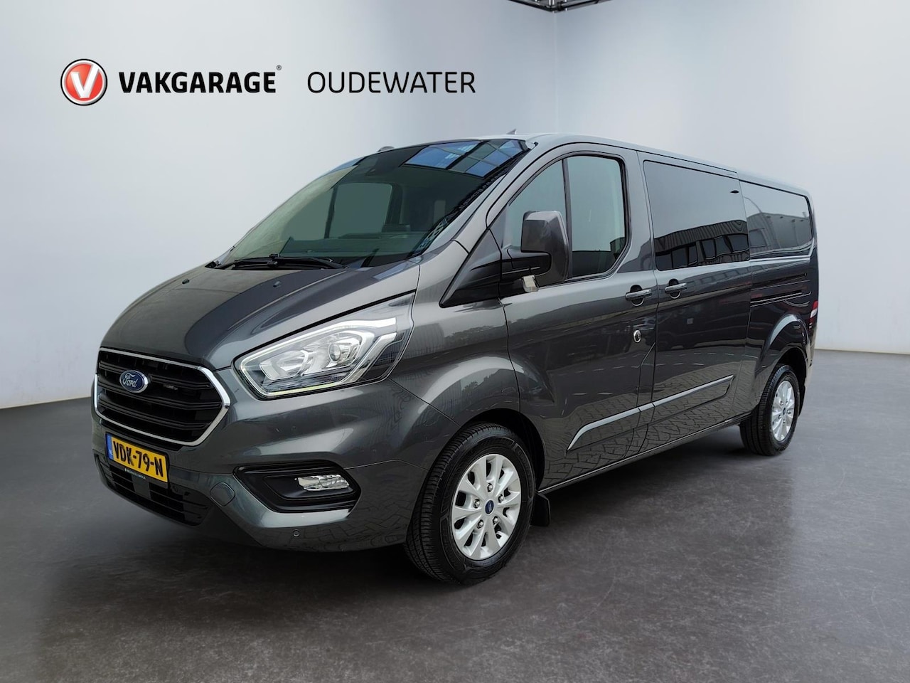 Ford Transit Custom - 320 2.0 TDCI L2H1 Automaat Dubbel Cab. 2 x schuifdeur - AutoWereld.nl