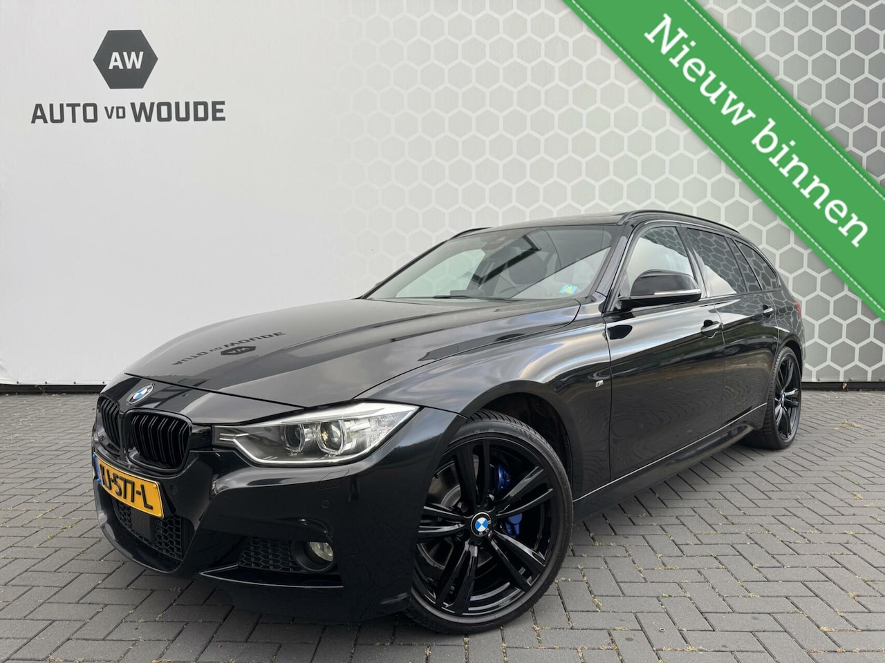 BMW 3-serie Touring - 335d xDrive M Sport PANO High Executive - AutoWereld.nl