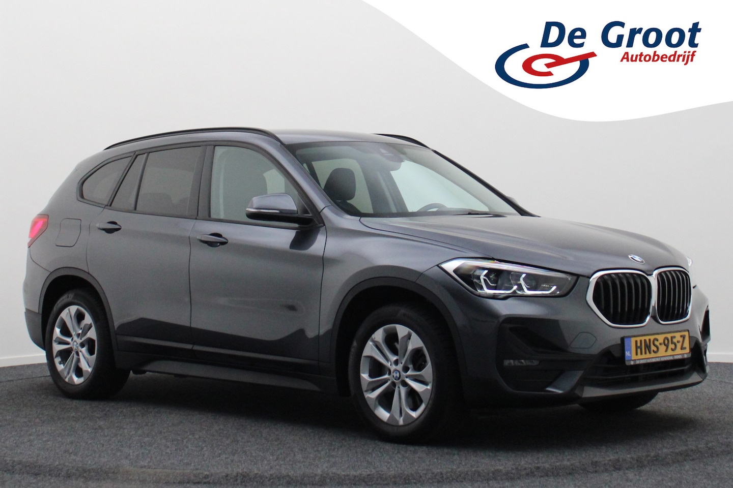 BMW X1 - xDrive25e Executive Navigatie, Stoelverwarming, PDC, Cruise, Climate - AutoWereld.nl