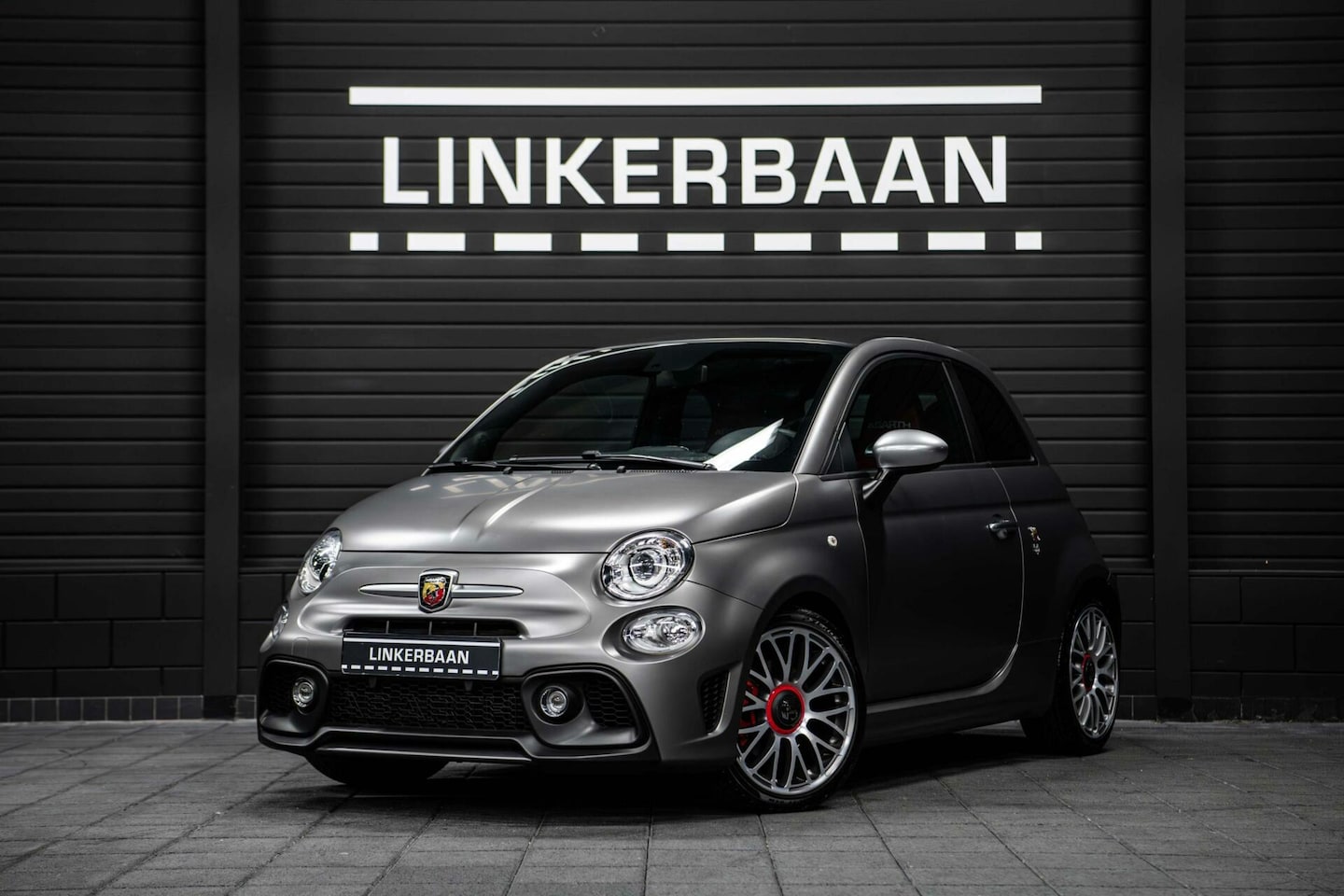 Abarth 595 - C Turismo | Uniek | Navi | Clima | Carplay | NL auto | - AutoWereld.nl