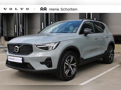 Volvo XC40 - B4 AUT7 198PK Plus Dark | Verwarmbare Voorruit | Achteruitrijcamera | Parkeersensoren | Do