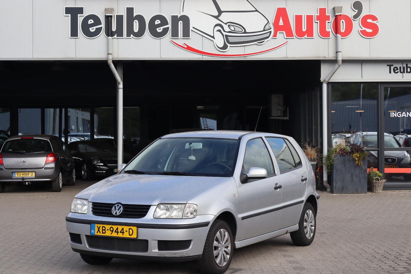 Volkswagen Polo - 1.4 Comfortline Airco, Radio cd speler, Elektrische ramen - AutoWereld.nl